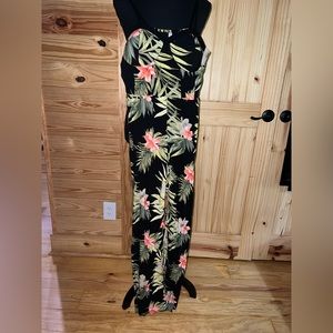 Xhilaration Jumper with padding and adjustable straps TROPICAL 🌴